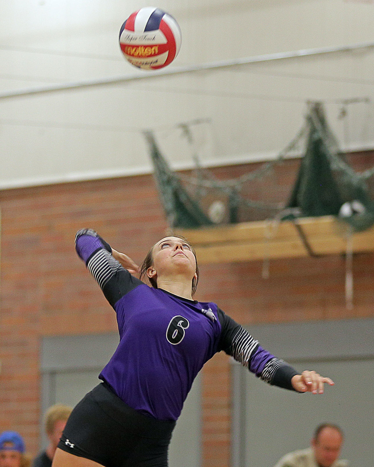 Elko at Spring Creek Volleyball 04.jpg